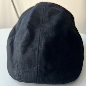 BRAND NEW Goorin Bros. X-small black duckbill cap.